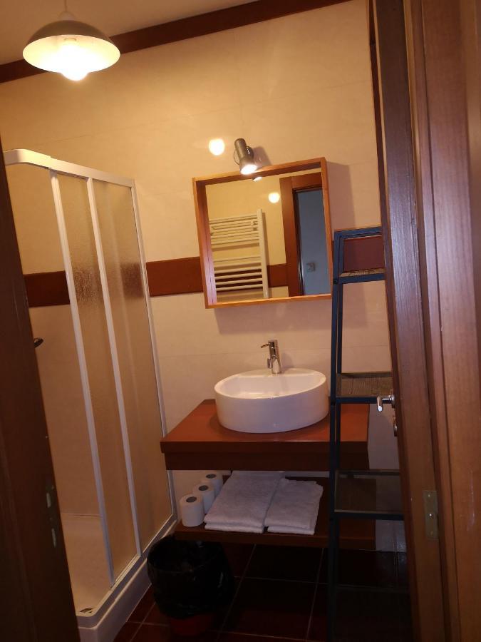 Apartment T0 Eira Tras *